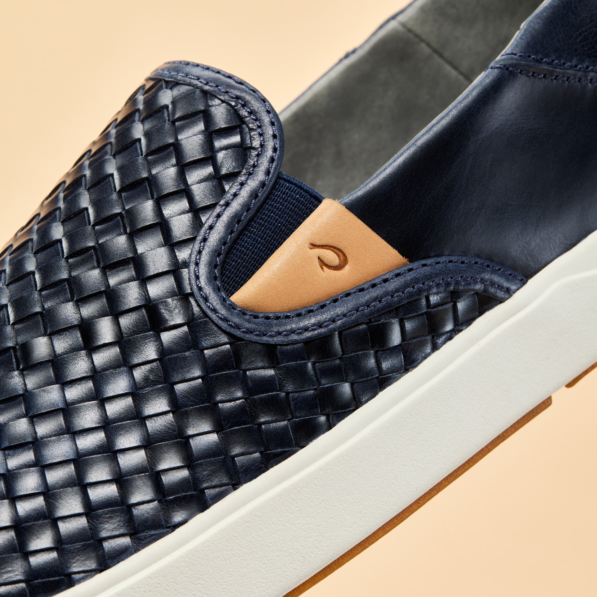 Lae'ahi Lauhala Men's Leather Slip-Ons - Trench Blue - Image 3