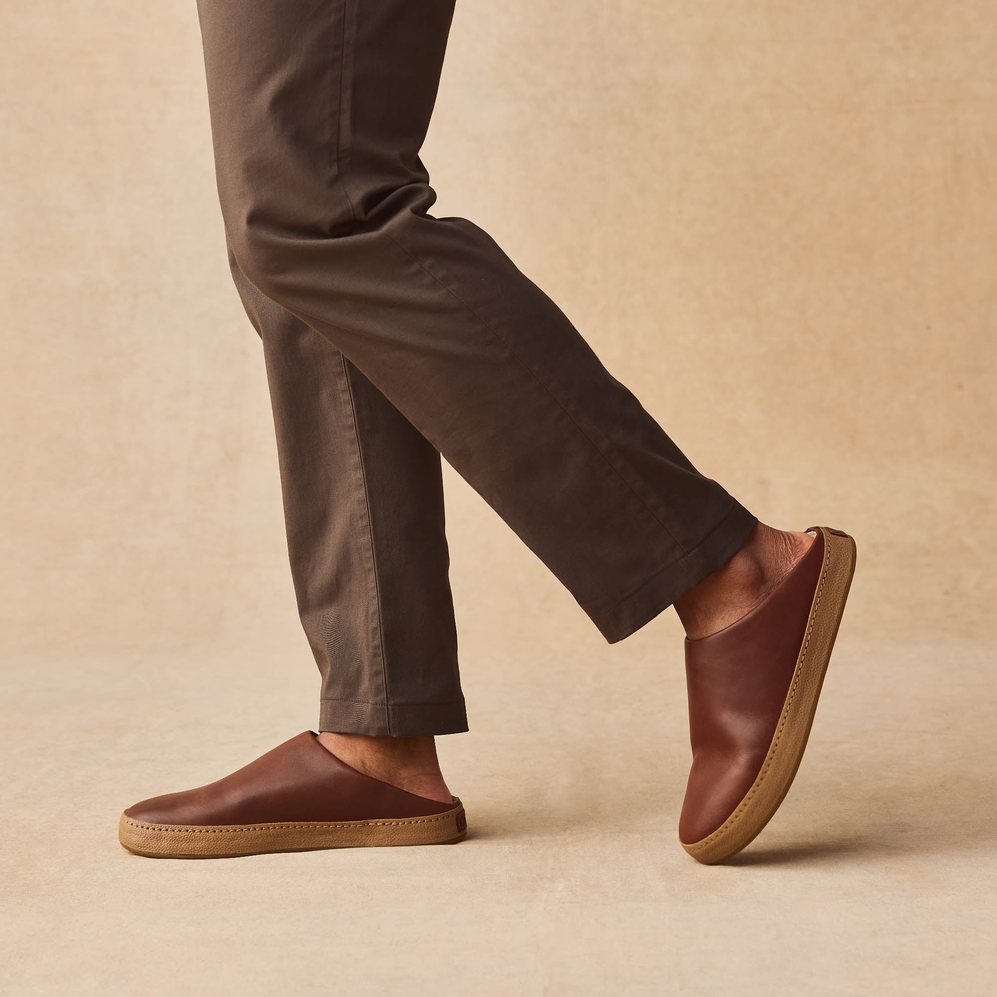 H mani Men's Leather Mules - Toffee / Tan - Image 2