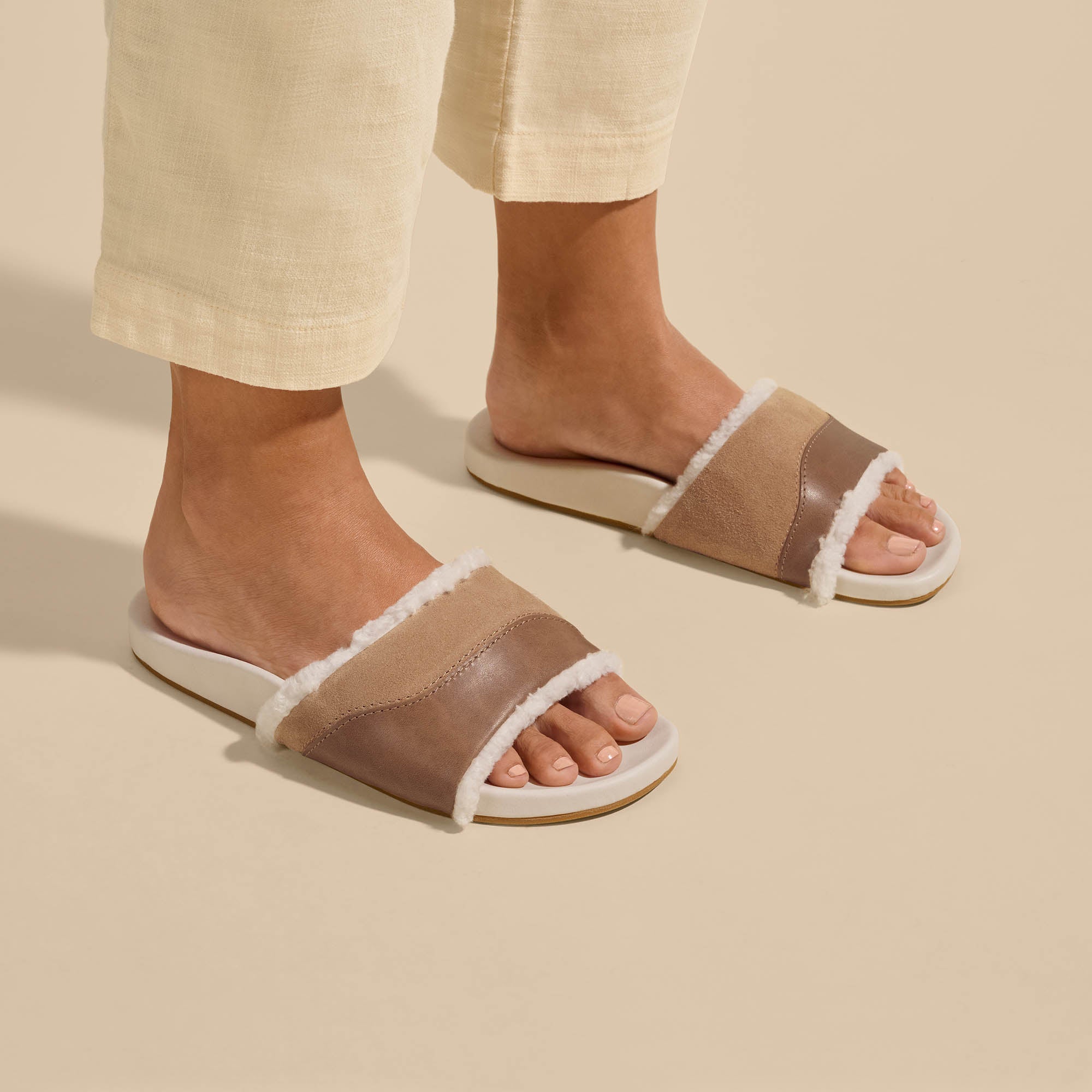 H 'ala Slide Women's Slide Slipper Sandals - Tan / Puka - Image 2