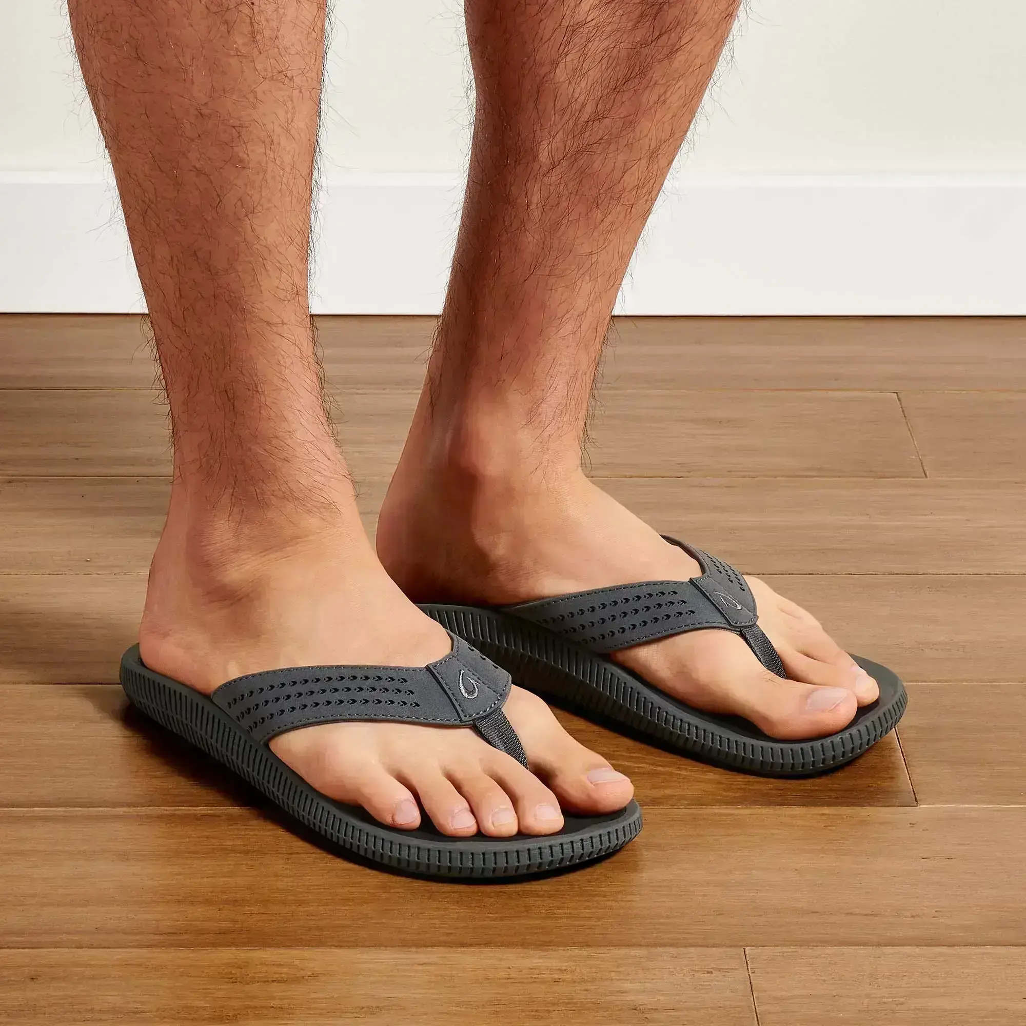 Ulele Men's Water-Ready Beach Sandals - Dark Shadow / Black - Image 2